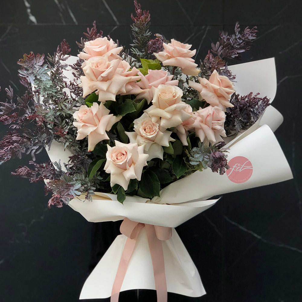 Sandy Blooms Floral desire Studio Sydney Florist Delivery or Pick Up Fresh Flowers